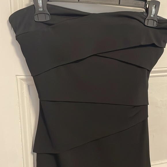Black, strapless cocktail dress, size 4 - Picture 2 of 3